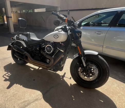 HARLEY-DAVIDSON SOFTAIL FAT BOB 107 HARLEY-DAVIDSON SOFTAIL FAT BOB 107